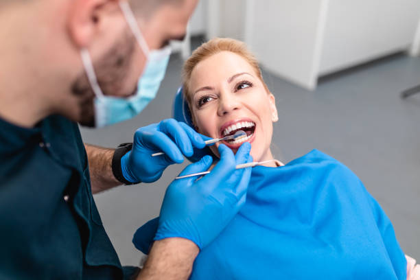 Emergency Dental Services in Baxter Estates, NY